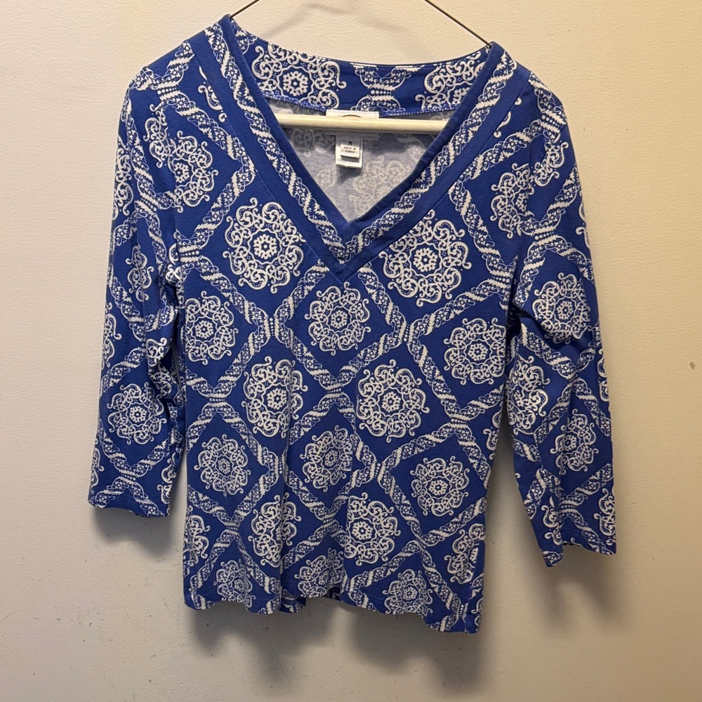 Talbots Blue and White V-Neck Printed Long Sleeve Tee